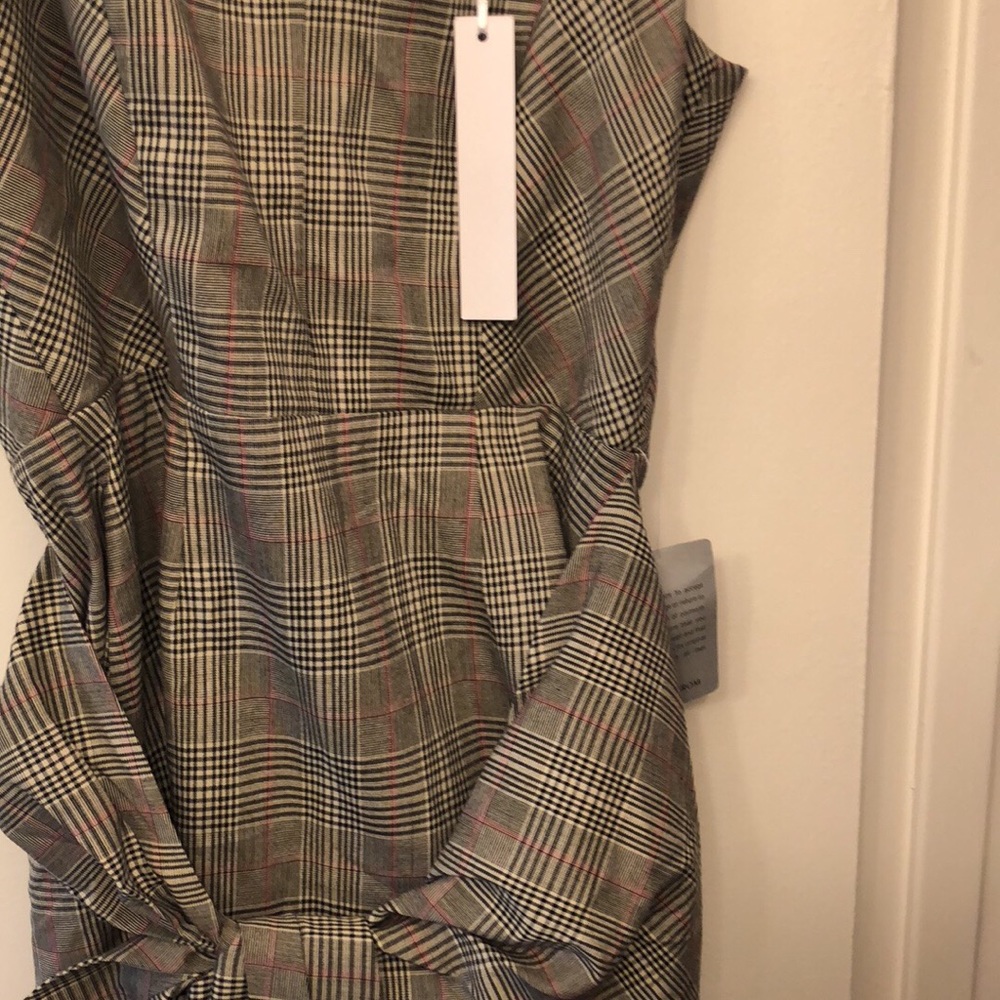 Adaleyn Rae sheath - Picture 2 of 3